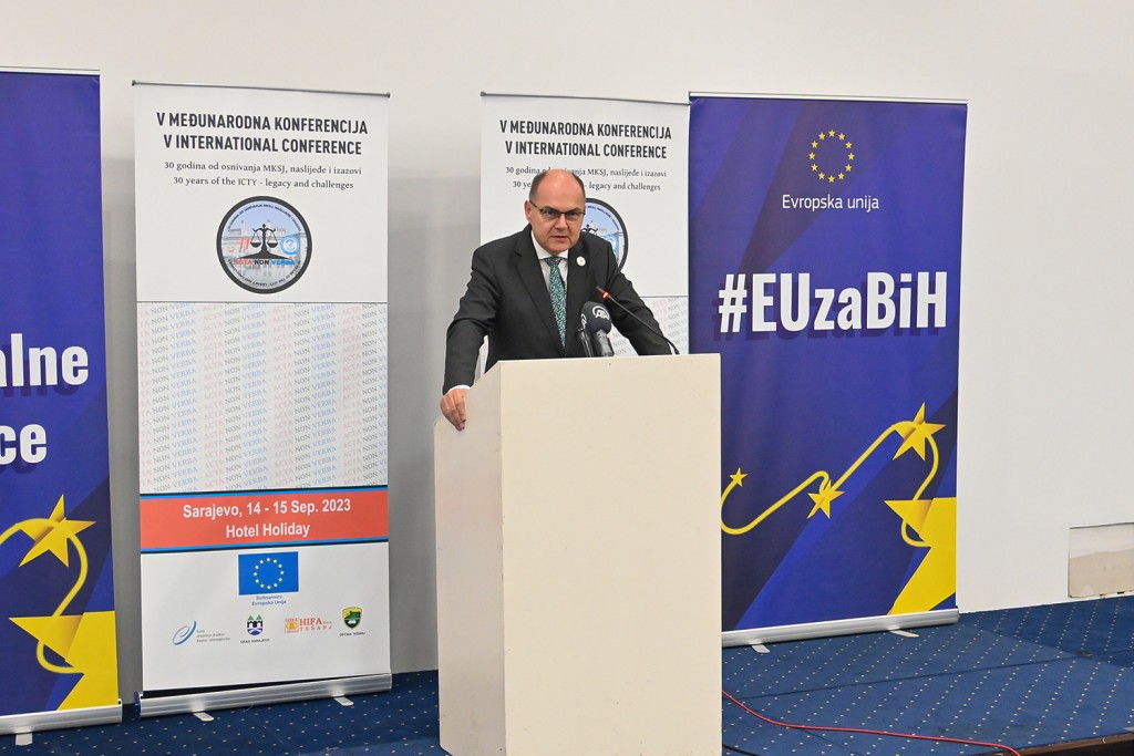 Bosnia ed Erzegovina sceglie un nuovo Alto Rappresentante tra le rivalità diplomatiche internazionali