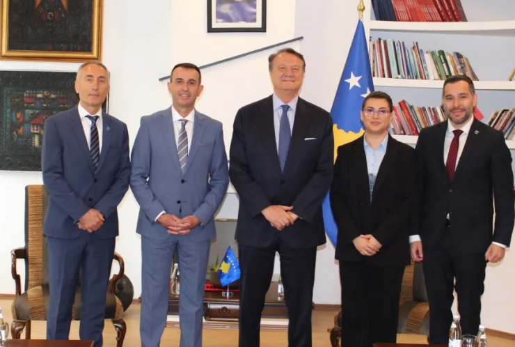 Gashani e Hasan Arat discutono la strada verso i Giochi del Mediterraneo 2030