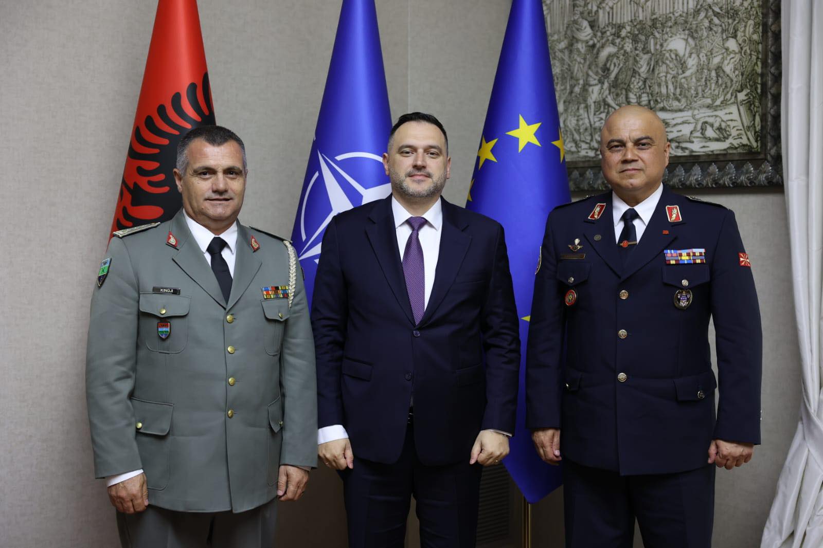 Il ministro Nufi incontra il Capo di Stato Maggiore della Macedonia del Nord: rafforzare la cooperazione nel campo della difesa e della sicurezza
