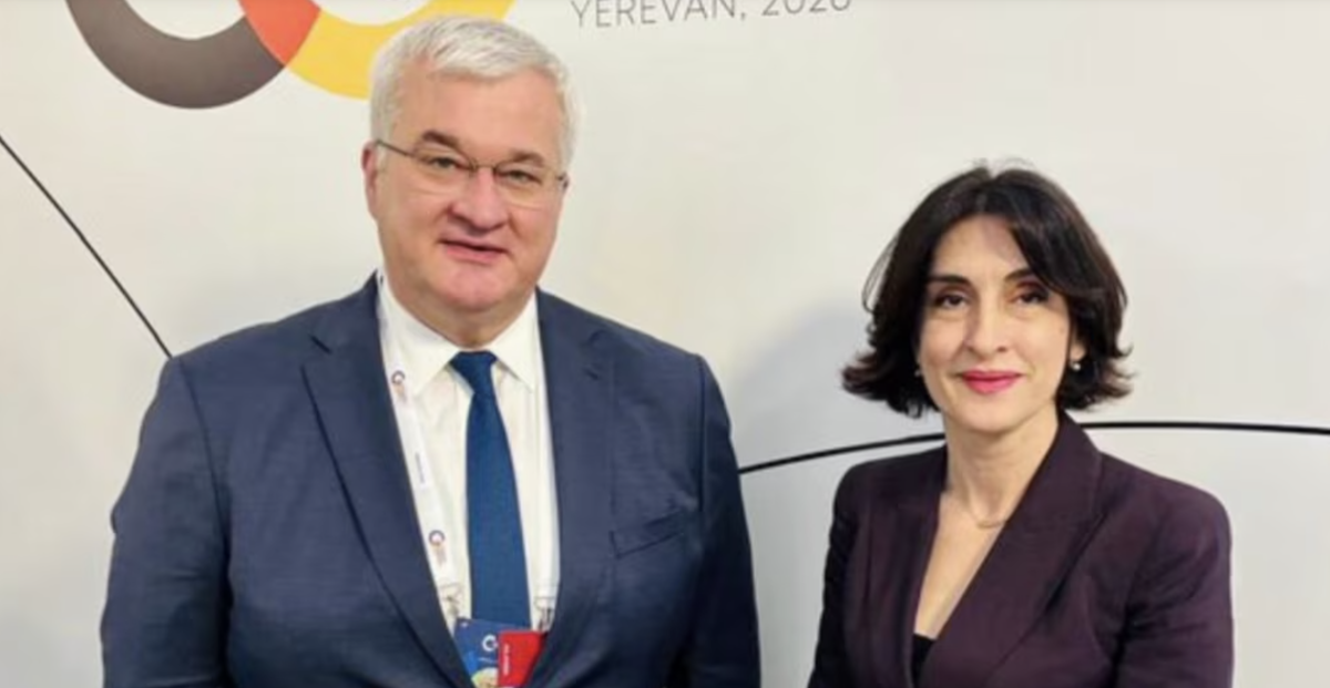 Kyiv vuole aprire una nuova pagina nelle relazioni con la Georgia, afferma il ministro ucraino degli Esteri