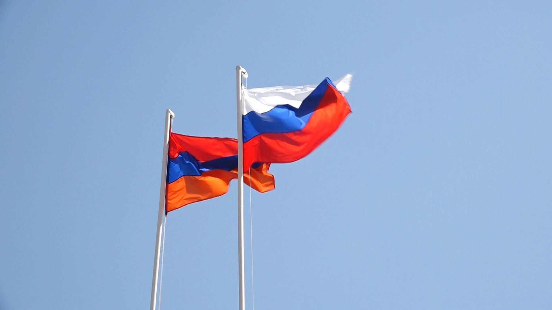 Non siamo inclini a creare tensione: Yerevan risponde alle accuse di Mosca su passi ostili