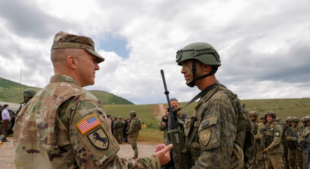 Stati Uniti pronti a fornire al Kosovo armi per 14 milioni di dollari