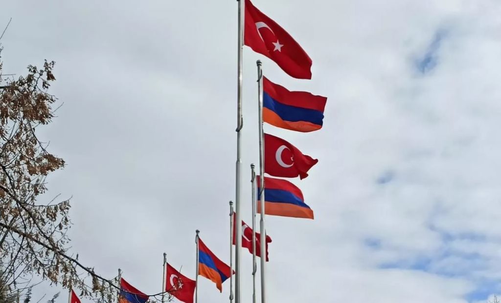 Turkey lifts ban on direct trade with Armenia