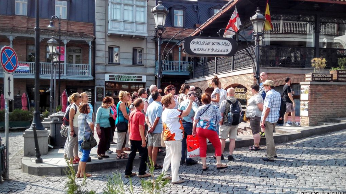 Calo dei visitatori stranieri e dei ricavi turistici in Georgia