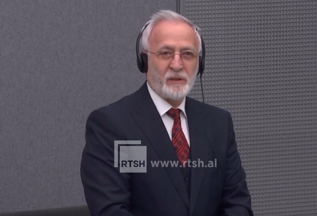 Decisione del 16 settembre: Krasniqi, convinto che la Corte Speciale testimonierà la purezza della lotta dell'UÇK