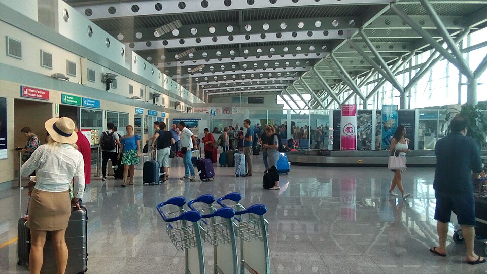 Montenegro introduce visti per i cittadini bielorussi, cinesi, russi, sauditi e turchi