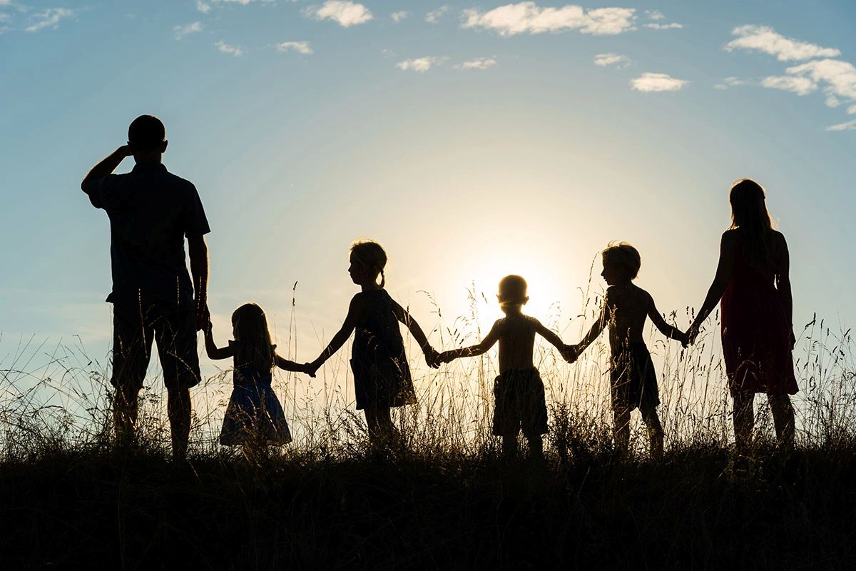 Armenia: aumento delle grandi famiglie – statistiche, la storia di una coppia e approfondimenti degli esperti