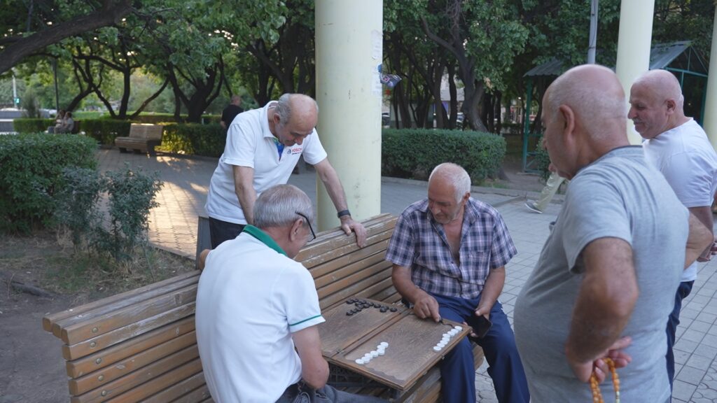 A park in Yerevan, where locals gather to play backgammon and discuss politics. Photo: Arman Karajyan/JAMnews