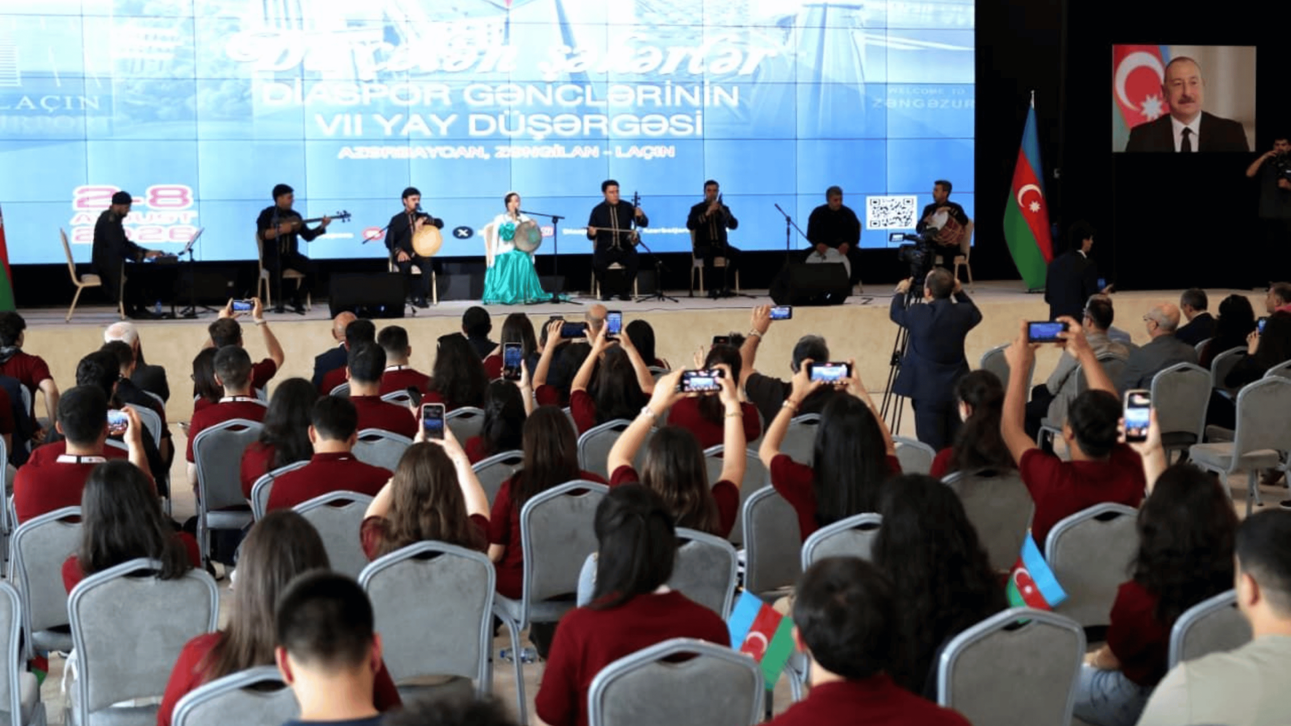 Giovani della diaspora: patrioti o soldati dell’informazione? La missione nascosta del campo in Azerbaigian