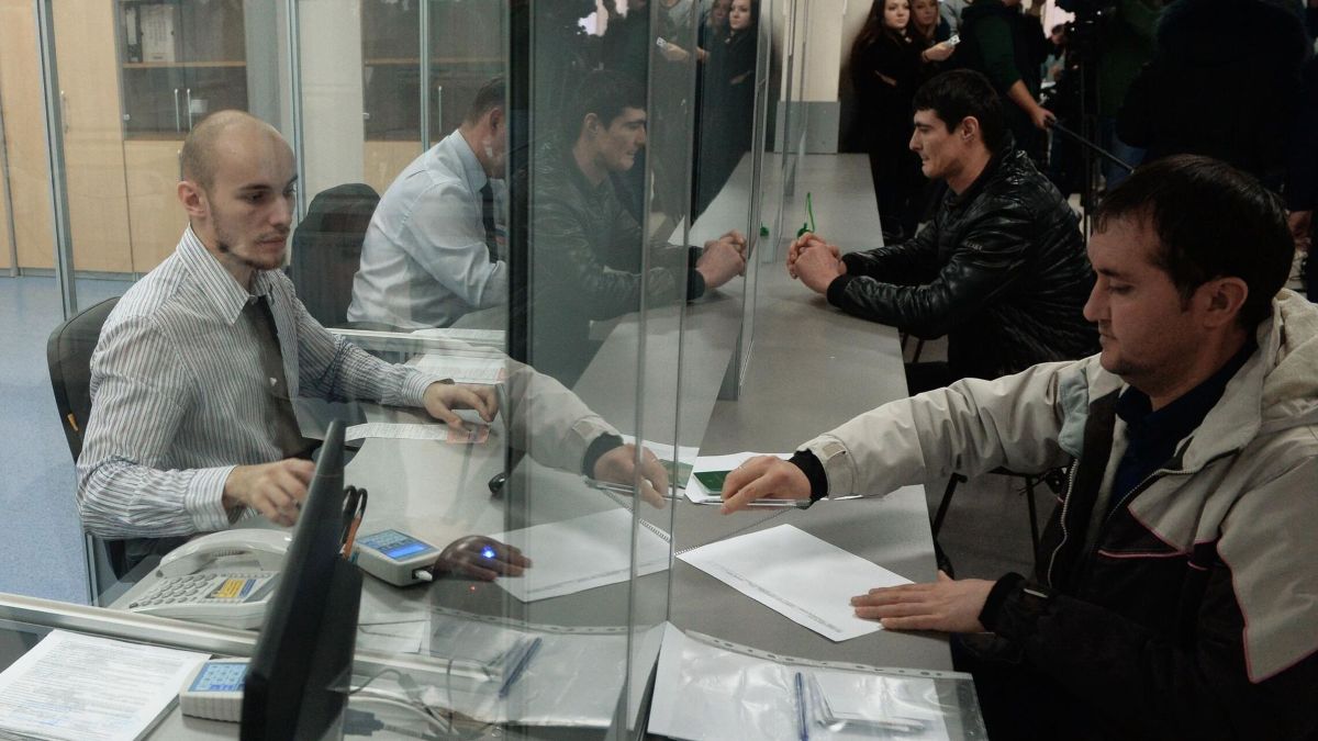 La Russia non attira più i lavoratori migranti Armeni, che cercano nuove opportunità in Europa