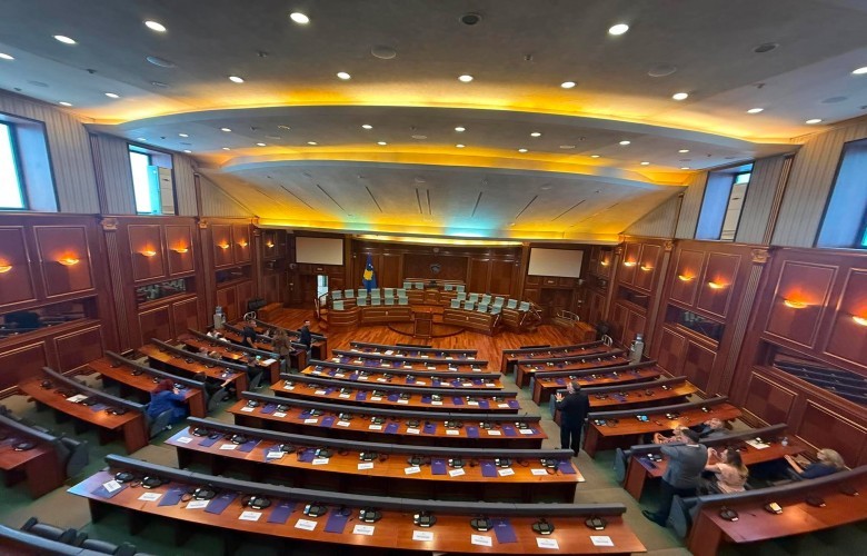 PDK e AAK tornano all'Assemblea: chiedono nuovamente la ripresa della seduta costitutiva