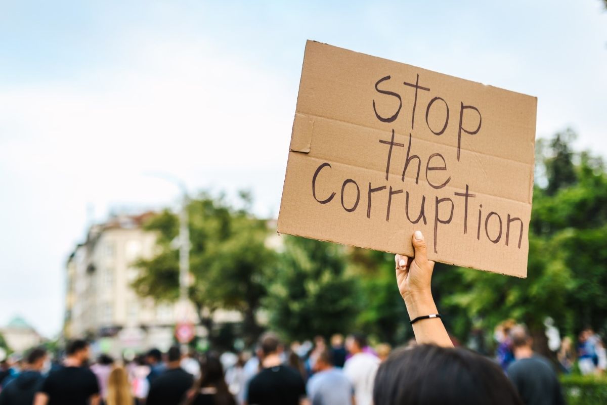 La campagna anticorruzione dell’Armenia: entra in vigore la legge sul sequestro dei beni illeciti
