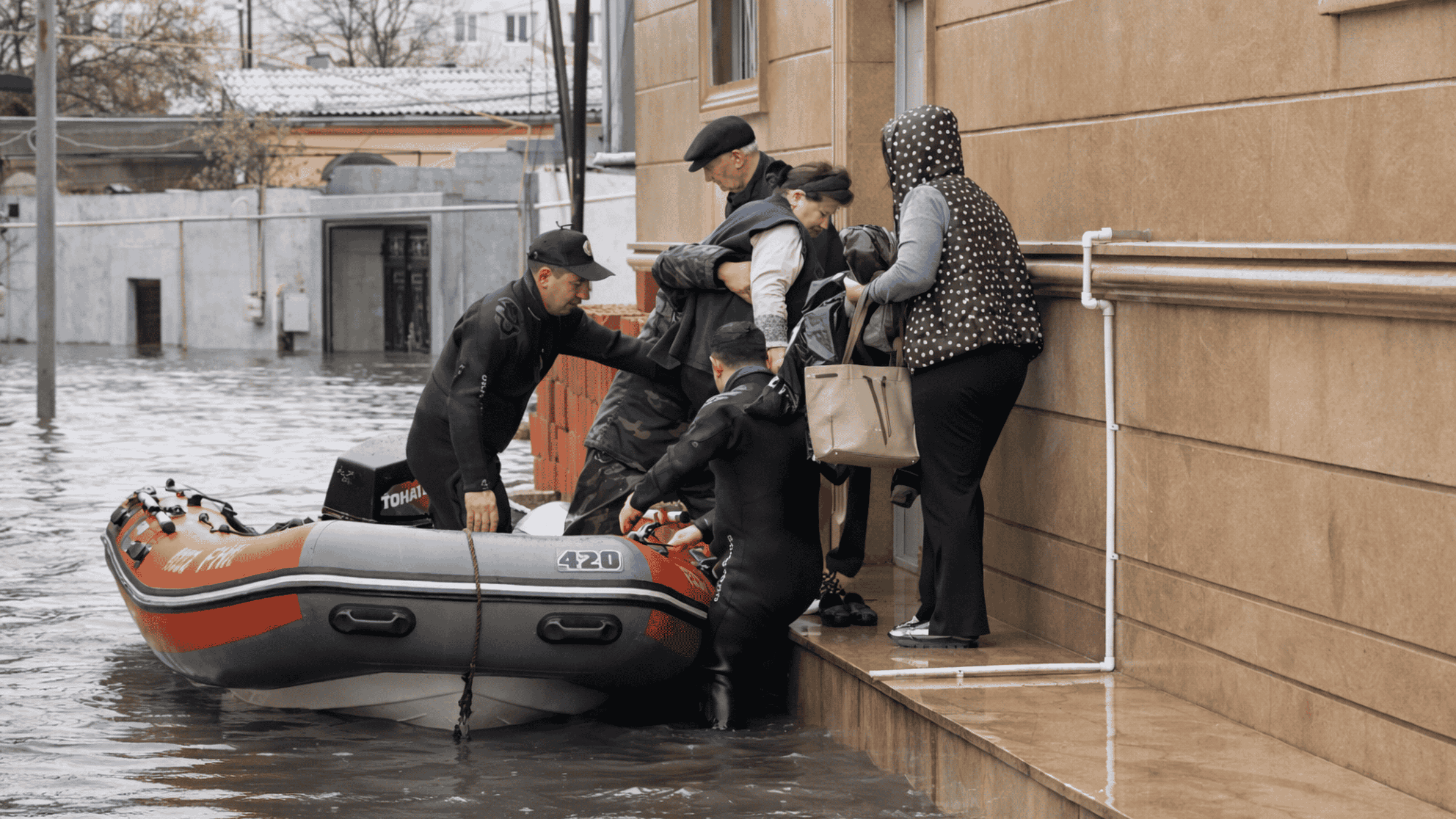 Causes of flooding in Baku
