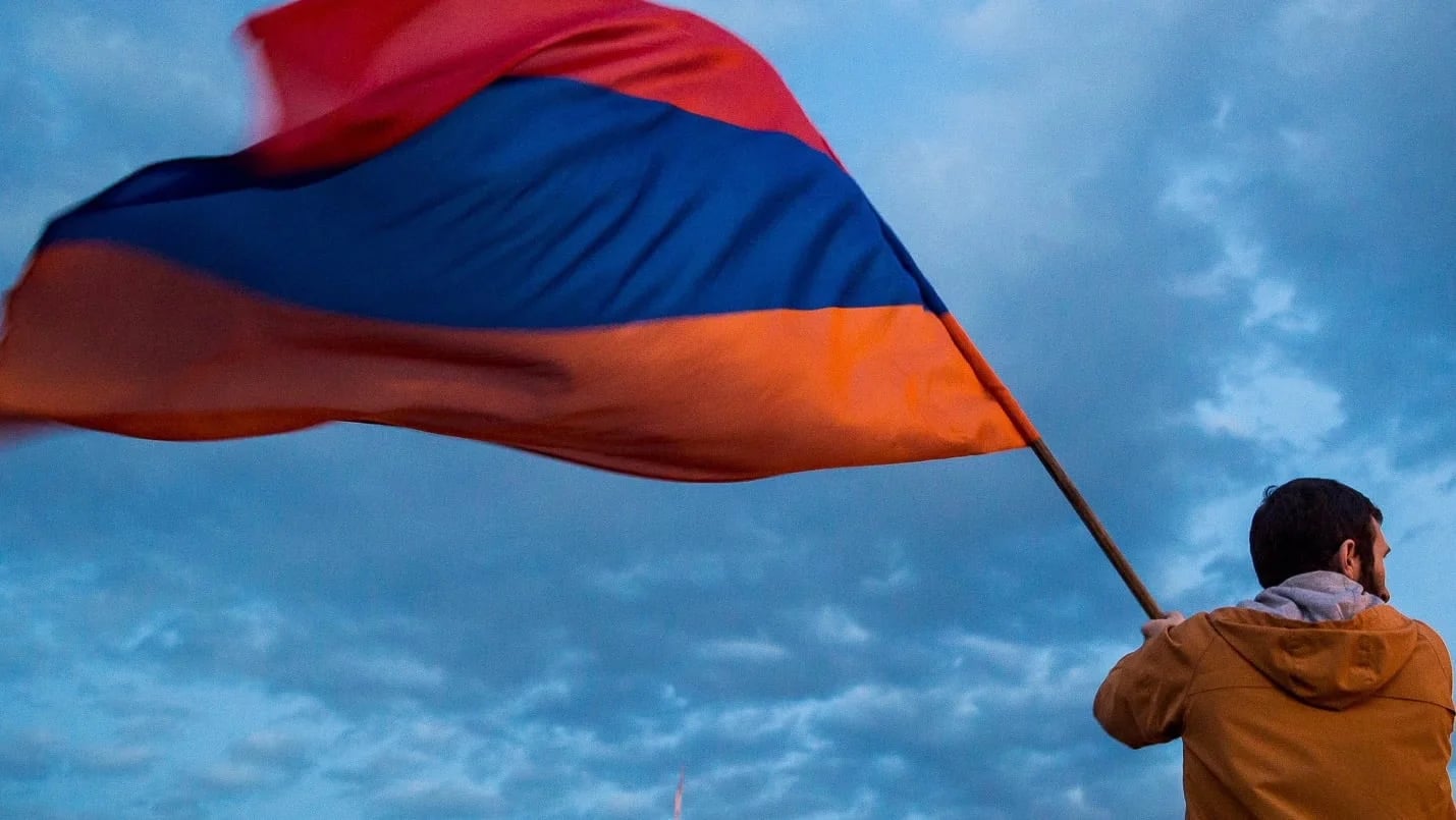 Armenia celebra 35 anni di indipendenza: guadagni e perdite del paese secondo l’IA