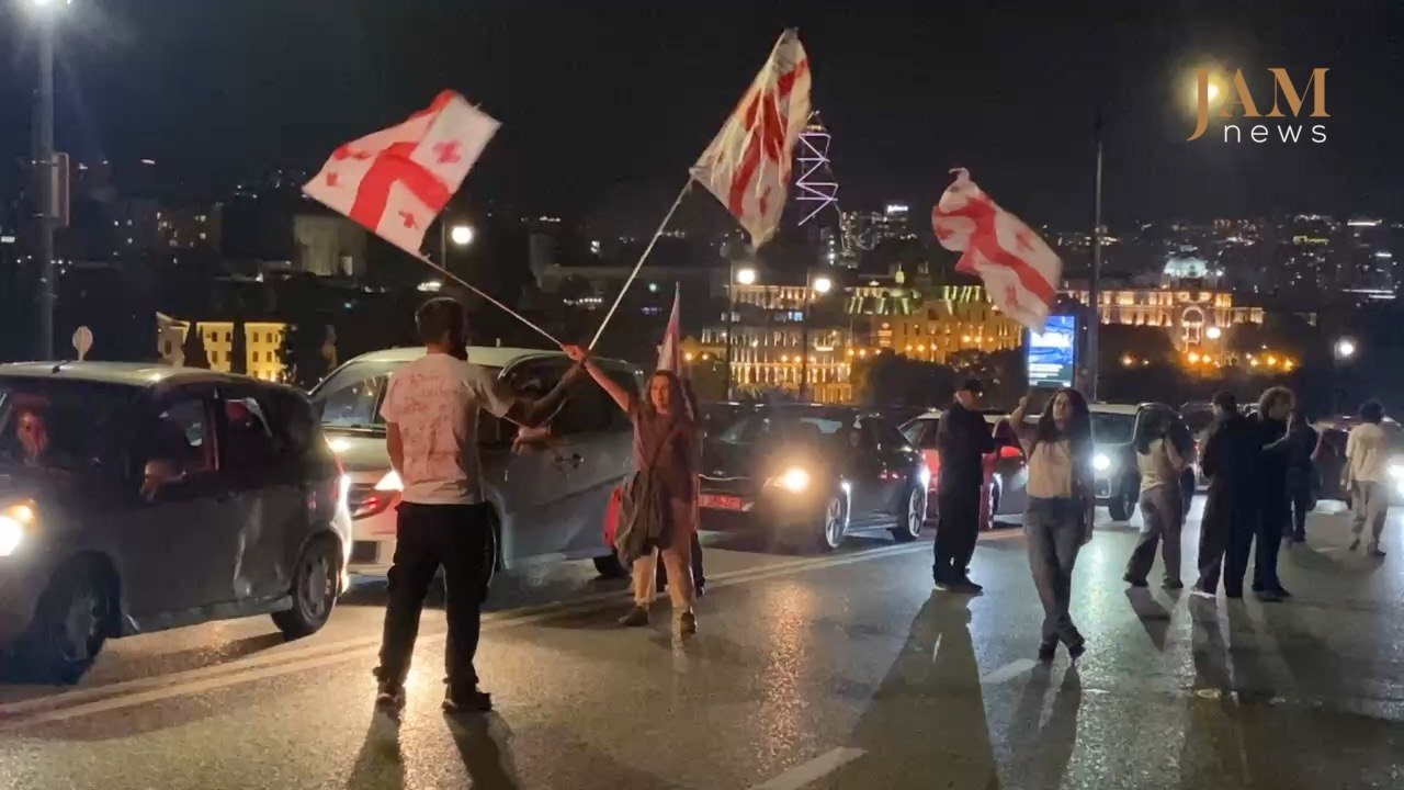 Chiunque si opponga al popolo non resterà impunito | videopodcast "Proteste in Georgia", giorno 661