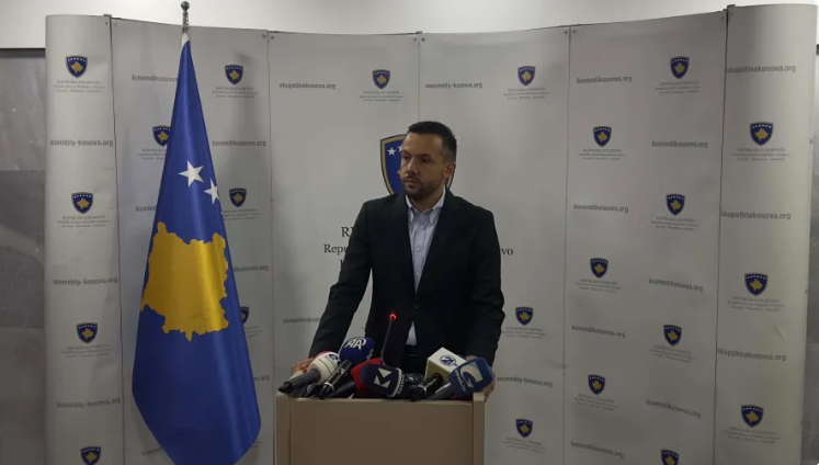 L'Assemblea del Kosovo si riunisce lunedì: al governo viene inviato un disegno di legge per modificare la legge sulla Corte Speciale