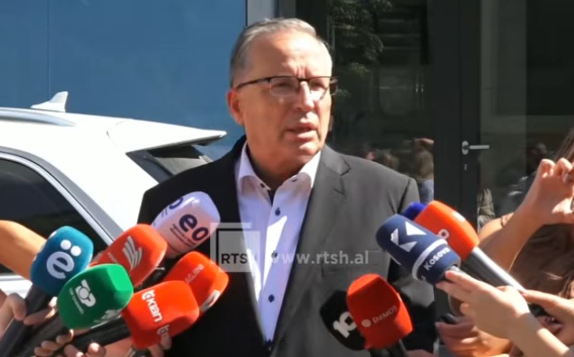 PDK avverte un'iniziativa legale per la Corte Speciale, Hamza: incontri con i leader dei partiti politici dopo la decisione dell'Aja
