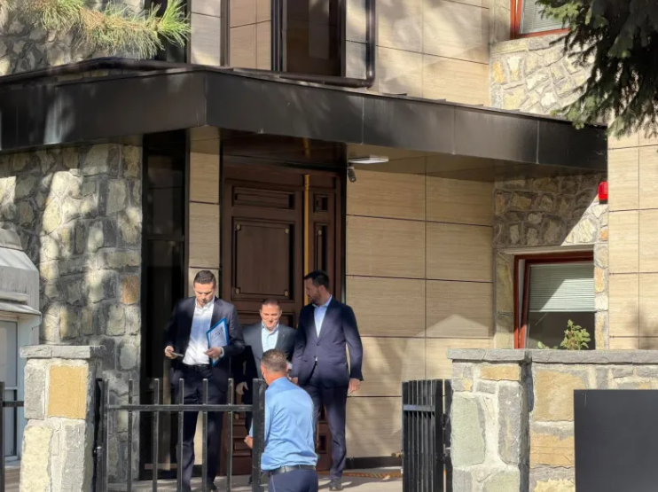 PDK invia al Tribunale Costituzionale anche il Governo Kurti IV, un giorno dopo la contestazione dell'insediamento del Parlamento