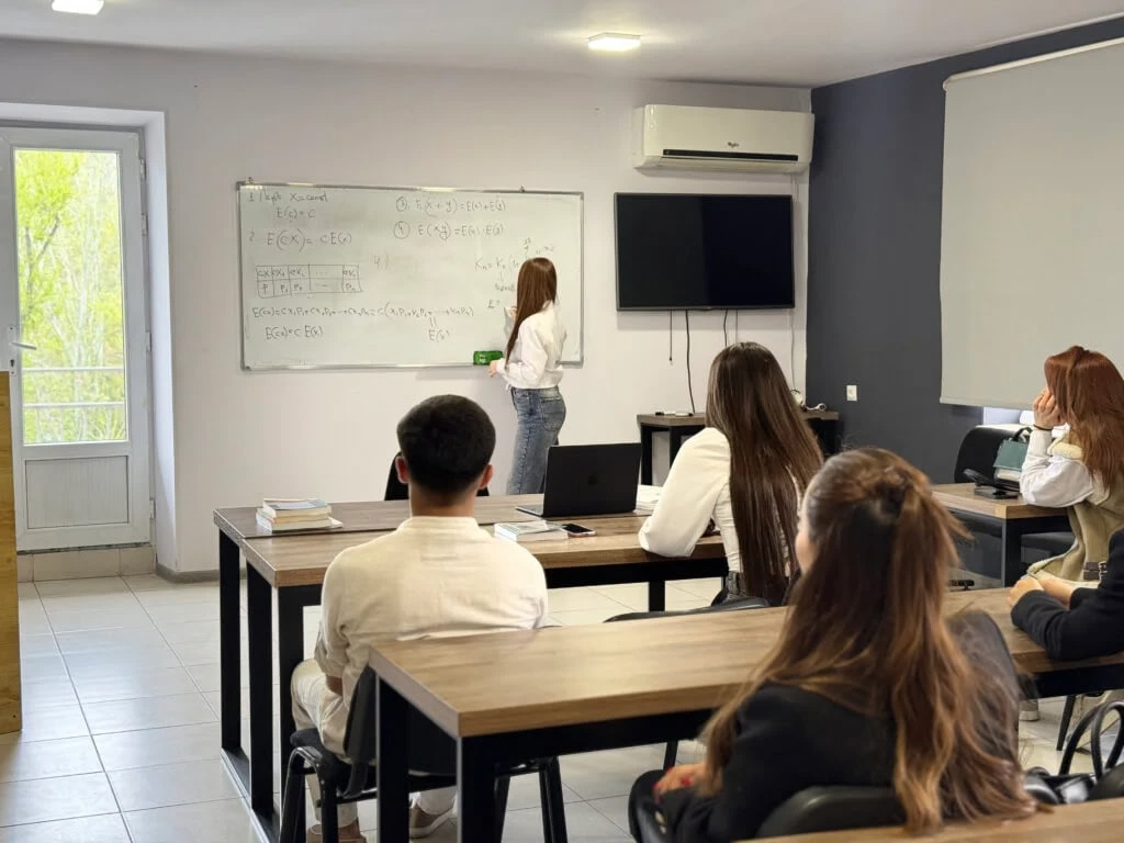 Principale preoccupazione: opinione di esperti sul basso livello di conoscenza degli studenti armeni