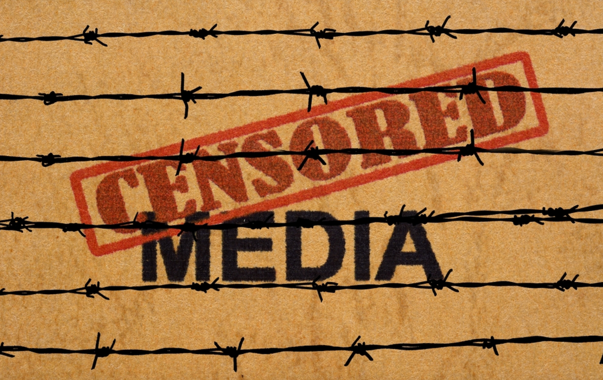 La Commissione delle Comunicazioni della Georgia vieta a due canali televisivi di utilizzare 93 parole e frasi.
